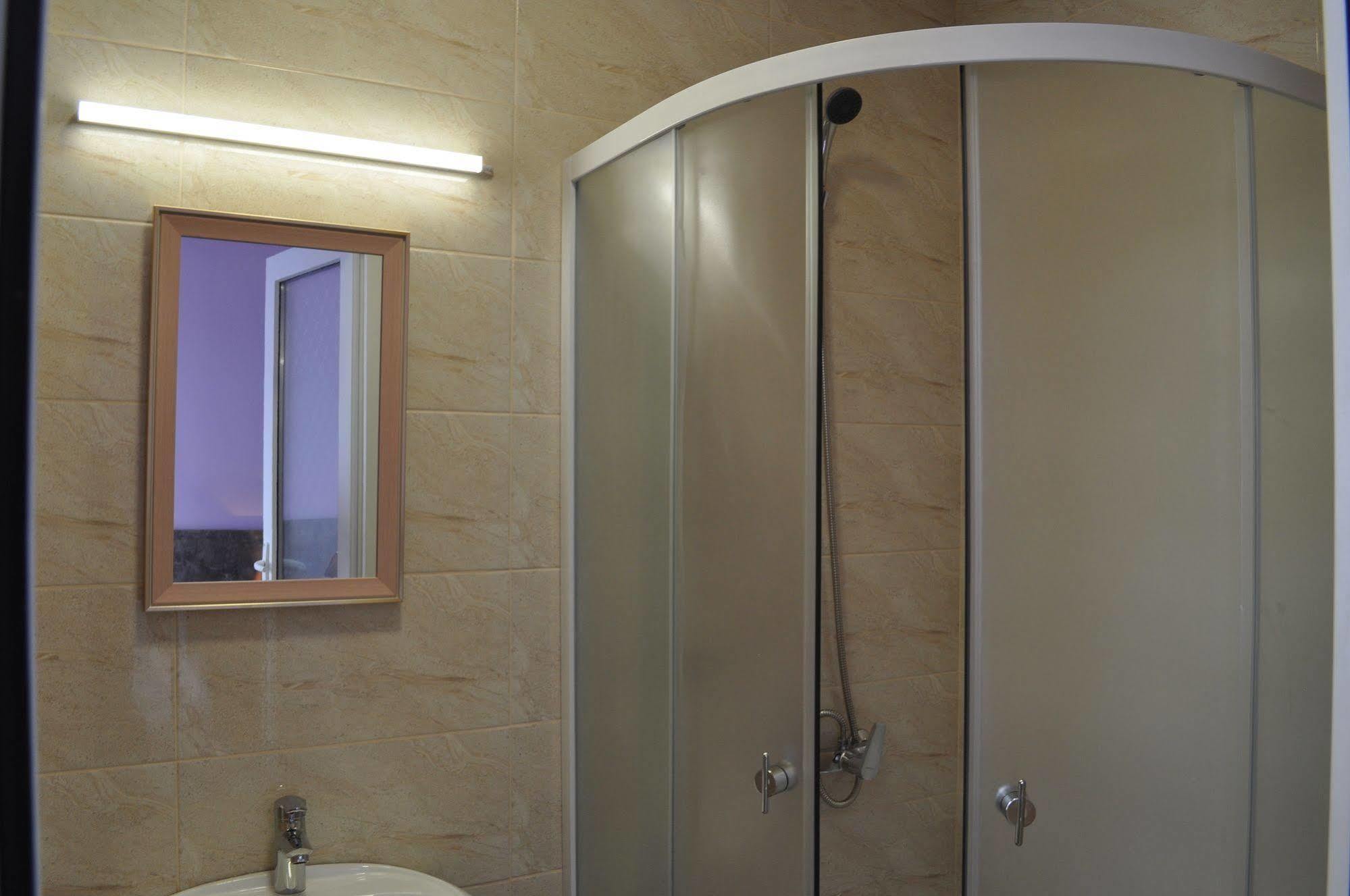 Tiflis Avlabari Hotel Luaran gambar
